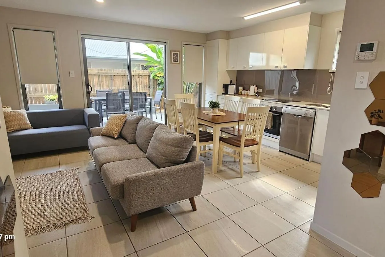 Bird Of Paradise Townhouse 2 At Sunlight Swan Beerwah Sleeps 6 Australia